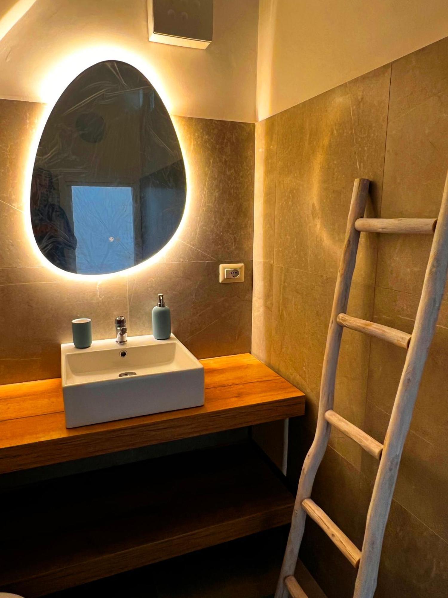 Il Tarquiniese Hotell Tarquinia Exteriör bild
